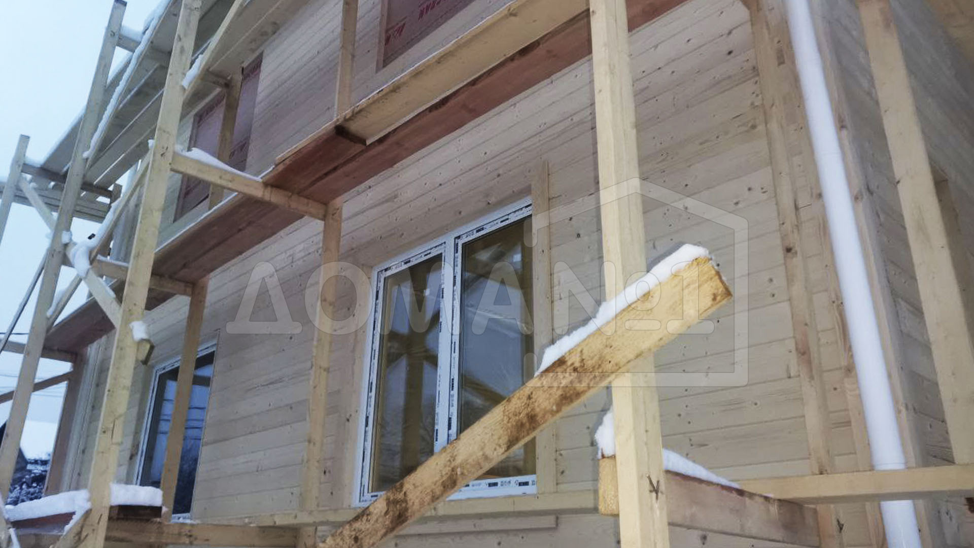 Дом по индивидуальному проекту - 14,3 х 9,0 м